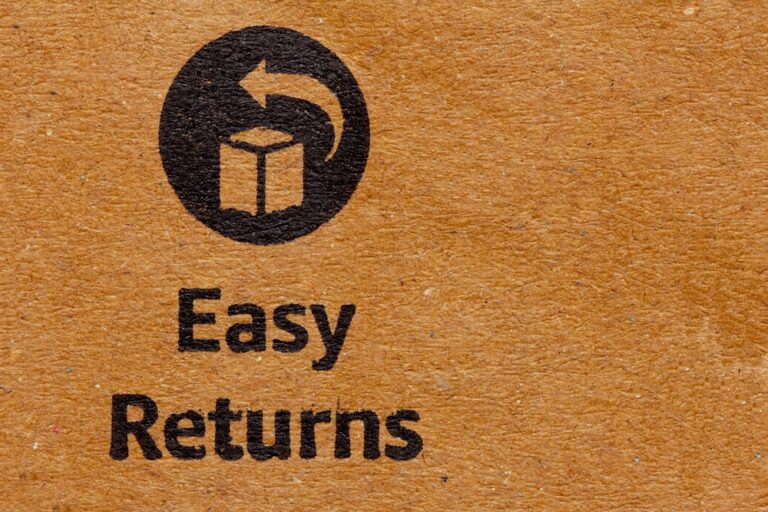 OPINION: The challenges – and opportunities – of e-commerce returns Packaging symbol to show easy returns of a product