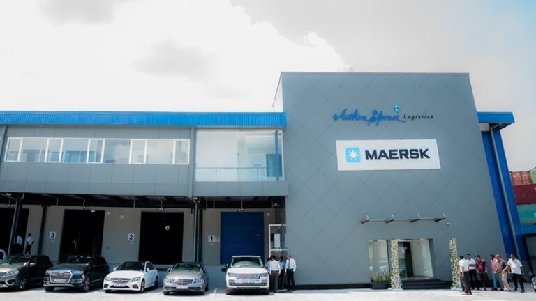 Maersk opens 100,000ft2 warehouse in Sri Lanka.