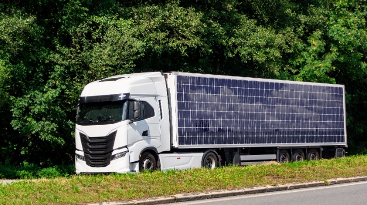 Toyota Material Handling (UK) has released a report named ‘Trends in Logistics 2024’, which found that as fossil fuels are phased out and the electrification of road transport and materials handling fleets gathers pace, energy storage will become one of the biggest challenges facing companies in the supply chain sector.