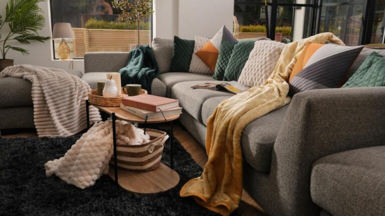 Living room with soft furnishings