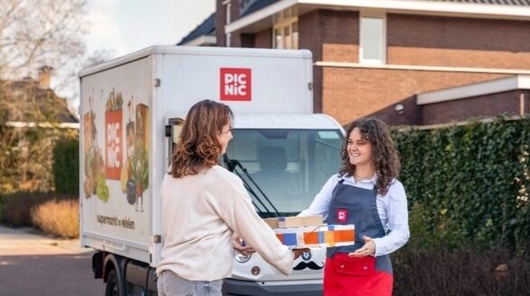 Picnic offers parcel returns for PostNL customers.