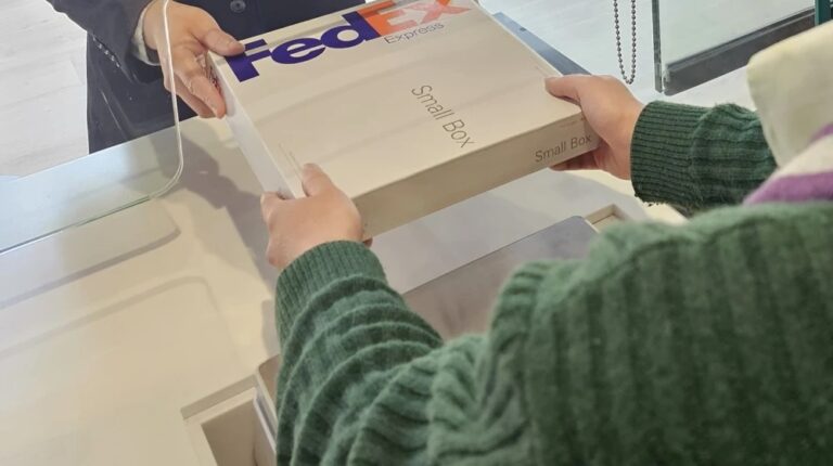 FedEx expands self-collection network with Hongkong Post.