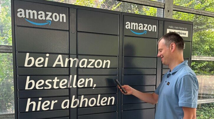 Amazon rolls out parcel lockers at Aral gas stations in Germany.