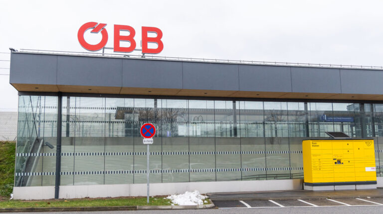 Austrian Post parcel locker installed outside OBB railway station