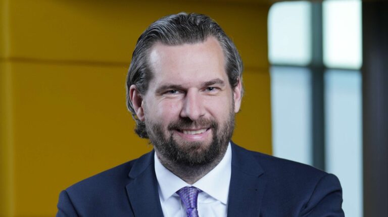 Headshot of Tobias Maier, the new CEO for Middle East and Africa at DHL Forwarding